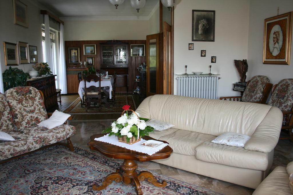 B&B Il Glicine Bedizzole Exterior foto